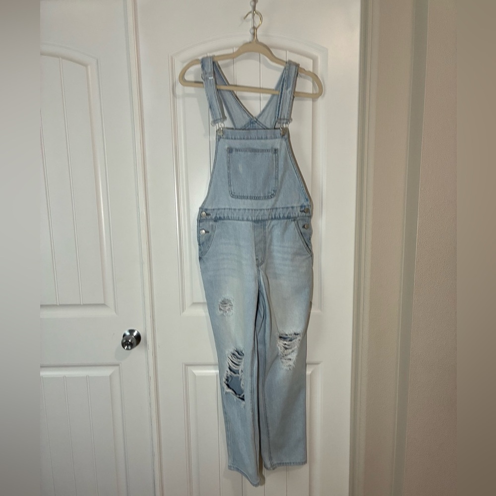 PacSun Distressed denim Overalls Size Small